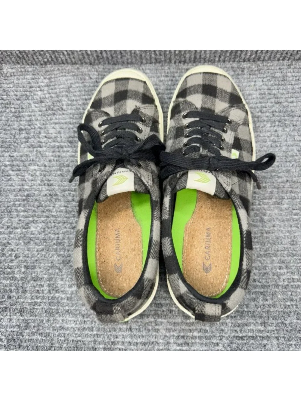 Cariuma Plaid Sneakers Mens 10.5 Womens 12 Gray Black Sustainable Bamboo Low Top